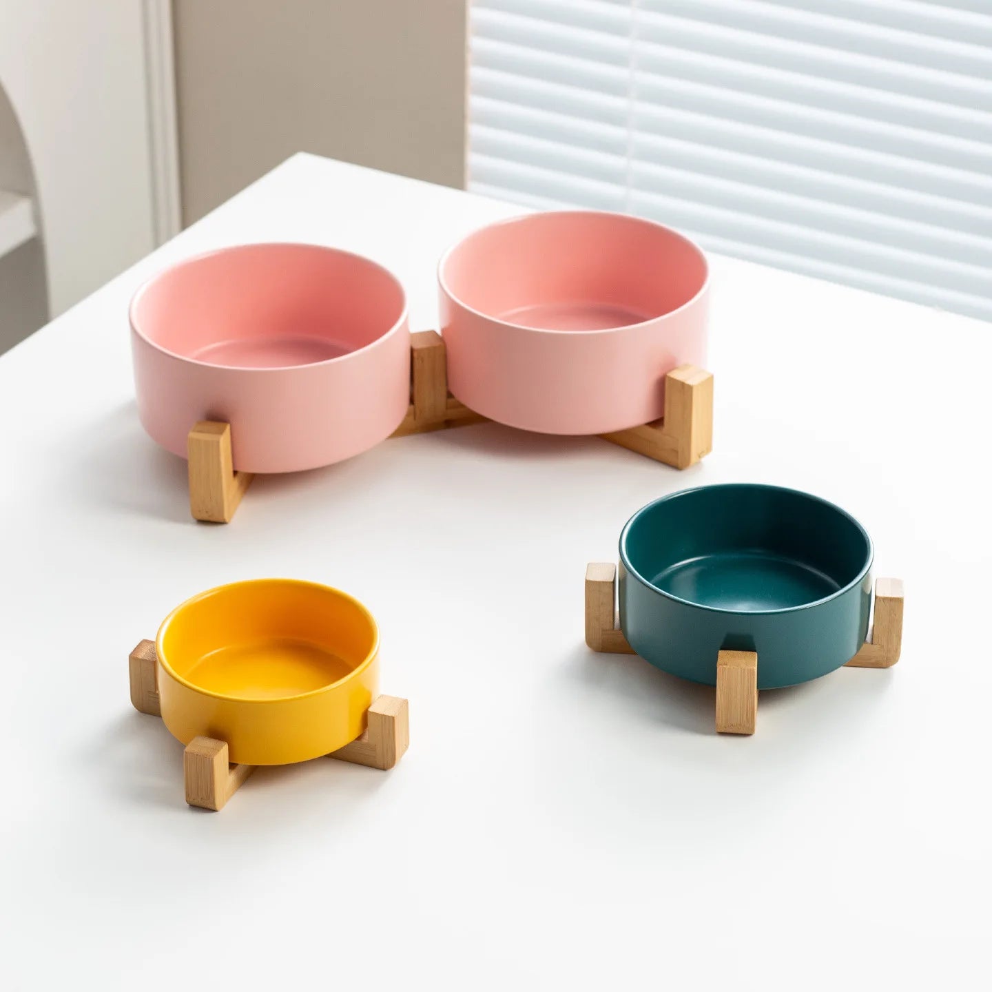 Elevated Double Pet Bowl – Ergonomic Food & Water Feeder for Cats & Dogs